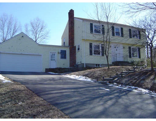 Unit for sale at 253 Main St, Wayland, MA 01778