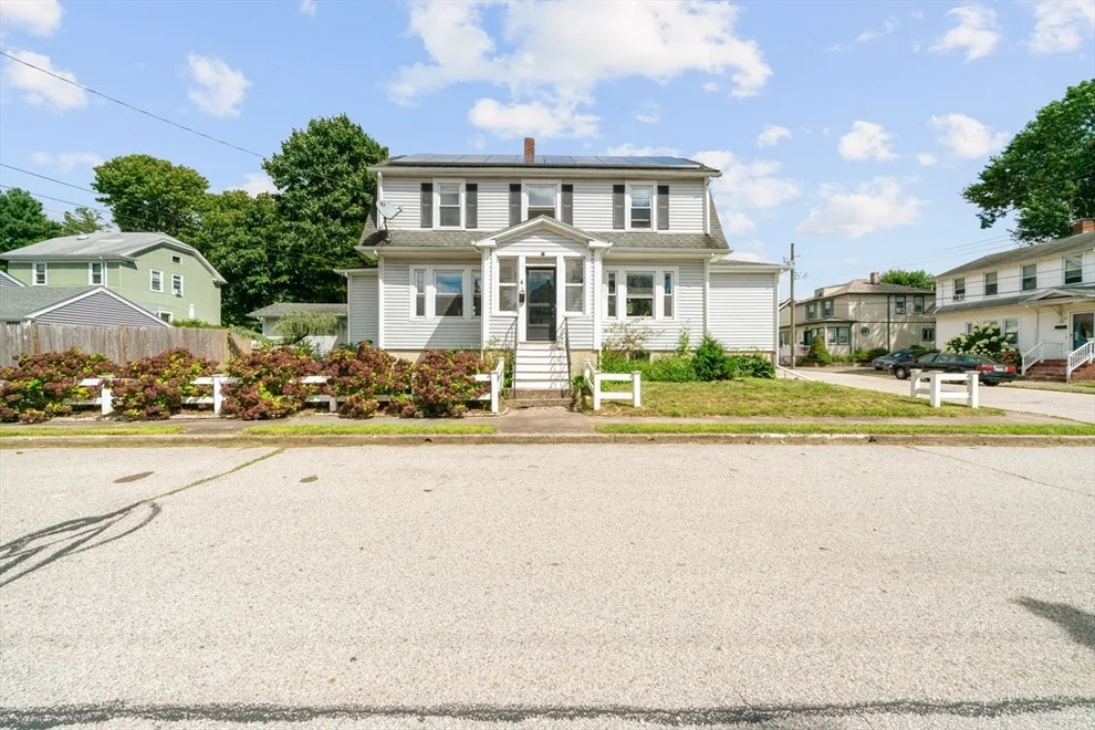 Unit for sale at 3 Carrollton Ave, Dartmouth, MA 02747
