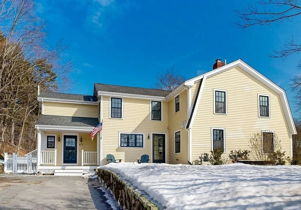Unit for sale at 679 Main St, Medfield, MA 02052