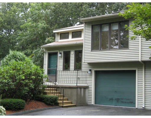 Unit for sale at 9 Nottingham Rd, Grafton, MA 01519