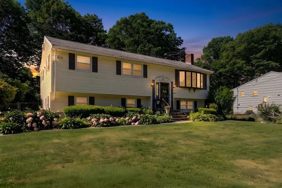 Unit for sale at 14 Highfield Dr, Brockton, MA 02301