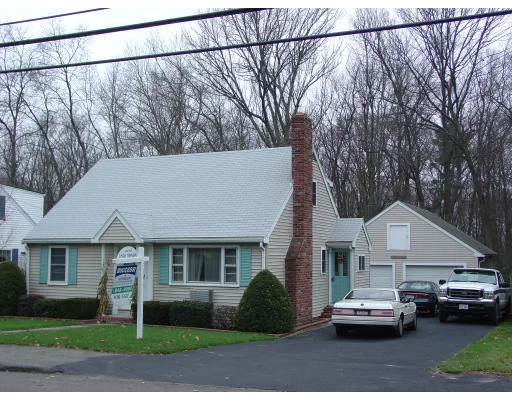 Unit for sale at 40 Peach Street, Braintree, MA 02184