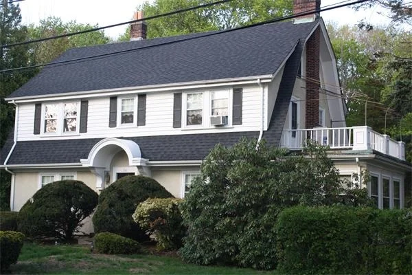 Unit for sale at 56 Meredith Cir, Milton, MA 02186