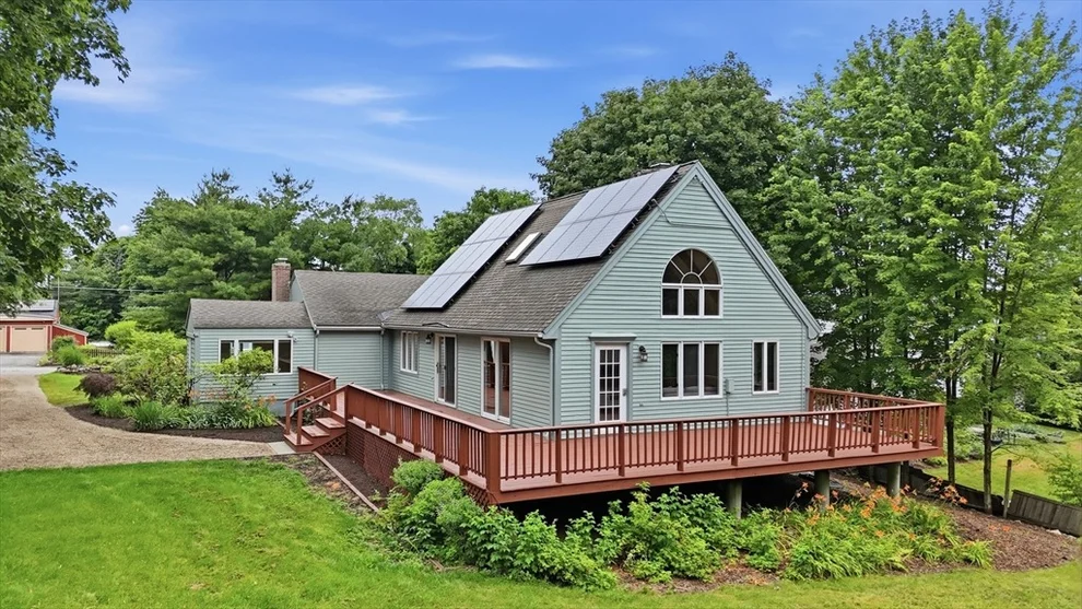 Unit for sale at 17 Orchard Dr, Acton, MA 01720