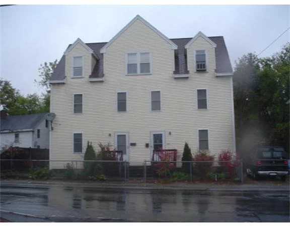Unit for sale at 465-467 Riverside St, Dracut, MA 01826