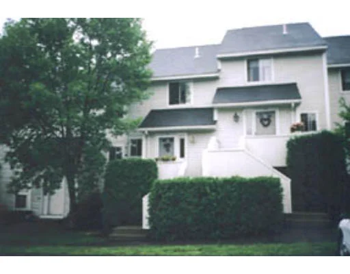 Unit for sale at 100 Merrimack Ave, Dracut, MA 01826
