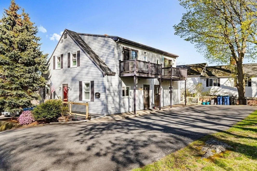 Unit for sale at 23-25 Putnam St, Salem, MA 01970