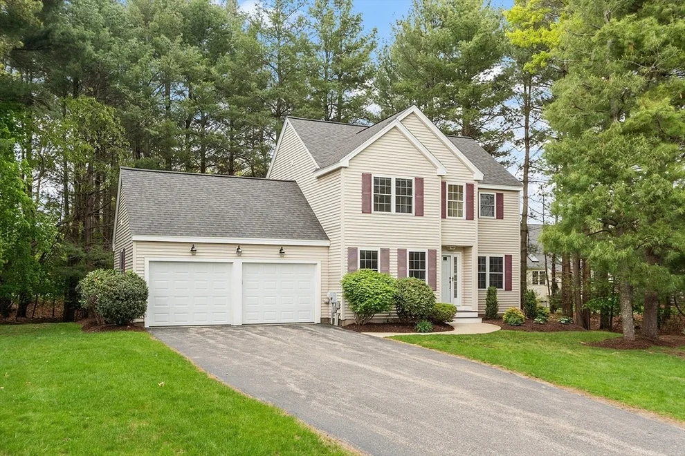 Unit for sale at 18 Cranberry Ln, Burlington, MA 01803