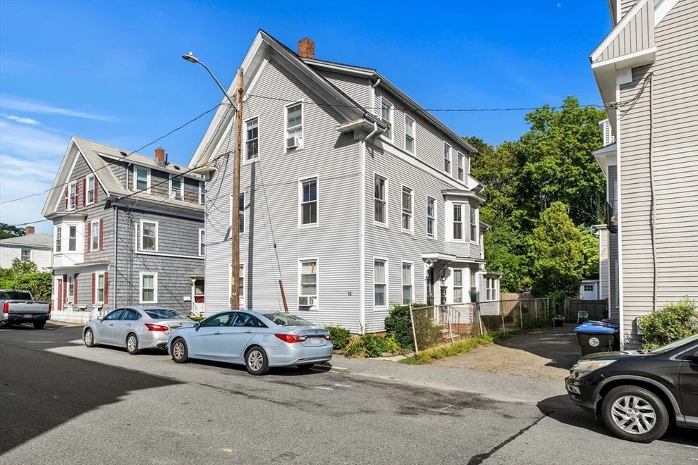 Unit for sale at 13 Knowlton St, Beverly, MA 01915