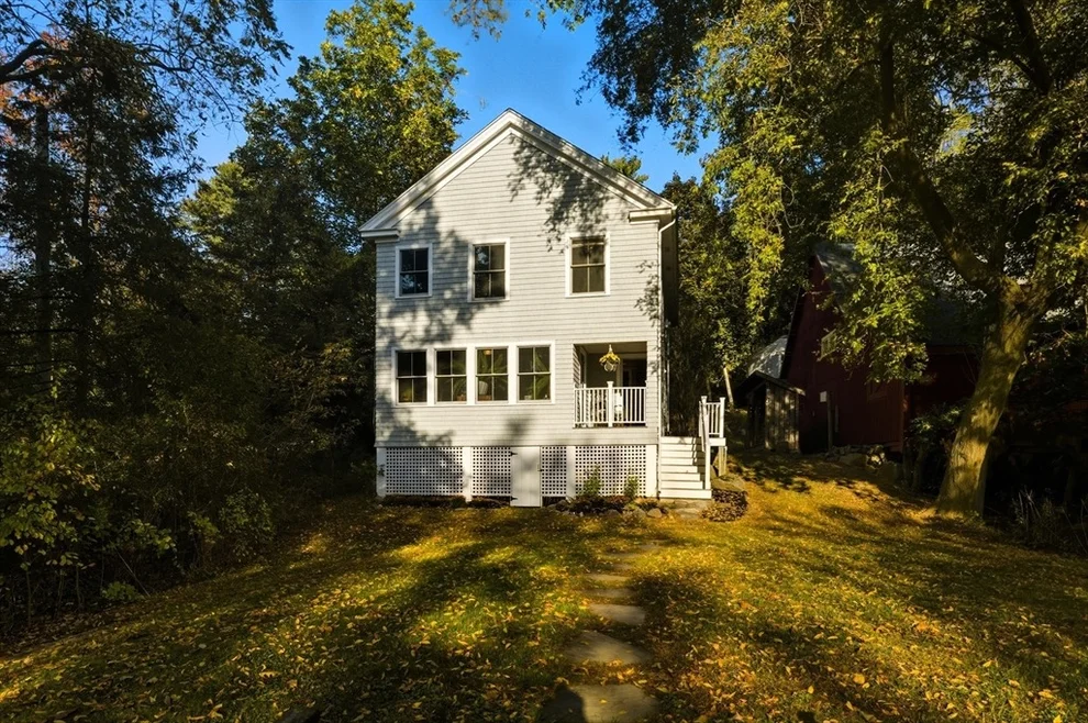 Unit for sale at 8 Wood St, Groveland, MA 01834