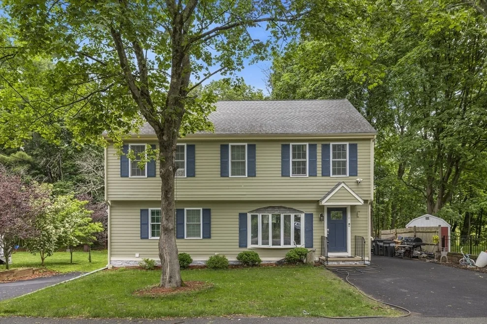 Unit for sale at 18-1/2 Cannon Hill Ave, Groveland, MA 01834