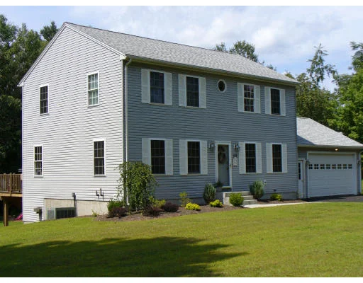 Unit for sale at 288 Franklin Street, Belchertown, MA 01007