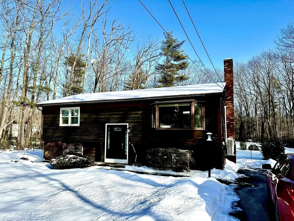 Unit for sale at 47 Newcomb Rd, Westminster, MA 01473