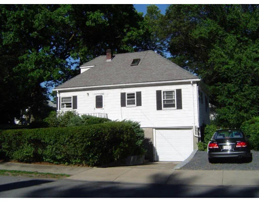 Unit for sale at 424 Vfw Parkway, Brookline, MA 02467