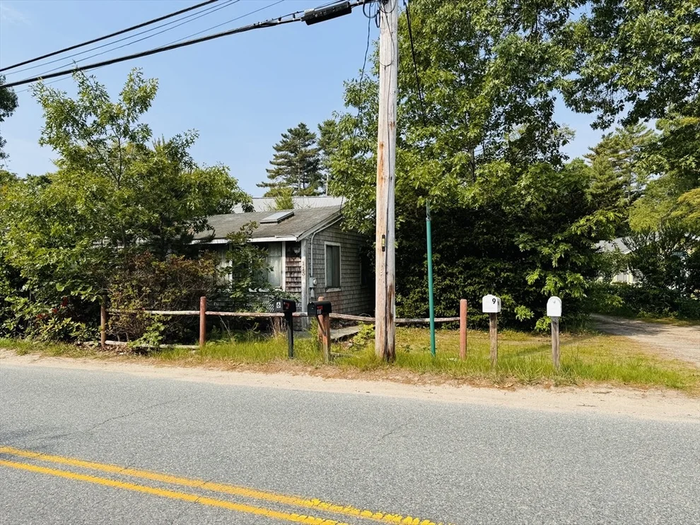 Unit for sale at 113 Swifts Beach Rd, Wareham, MA 02571