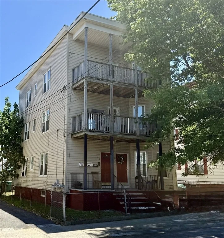 Unit for sale at 28-30 Hollingsworth St, Lynn, MA 01902