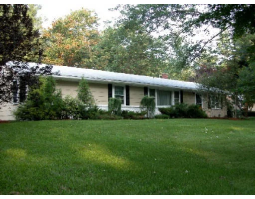 Unit for sale at 16 Adam Wheeler Lane, Holliston, MA 01746
