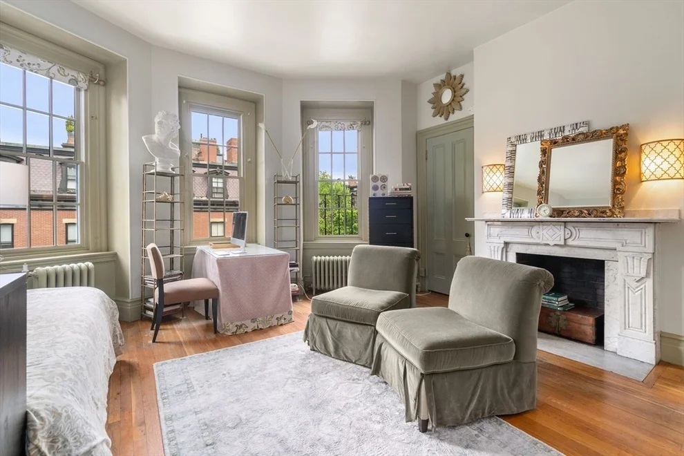 Unit for sale at 274 Clarendon, Boston, MA 02116