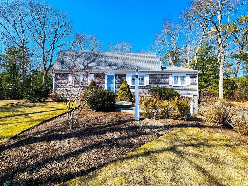 Unit for sale at 227 Club Valley Dr, Falmouth, MA 02536