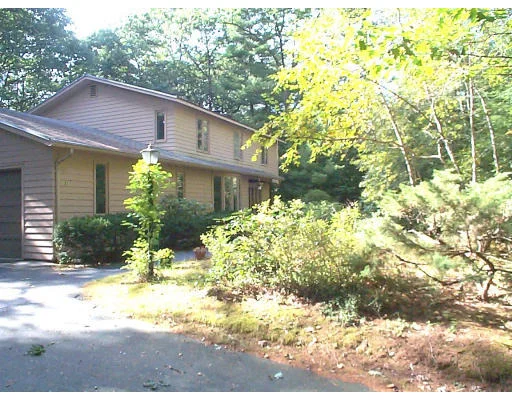 Unit for sale at 121 Aubinwood Road, Amherst, MA 01002