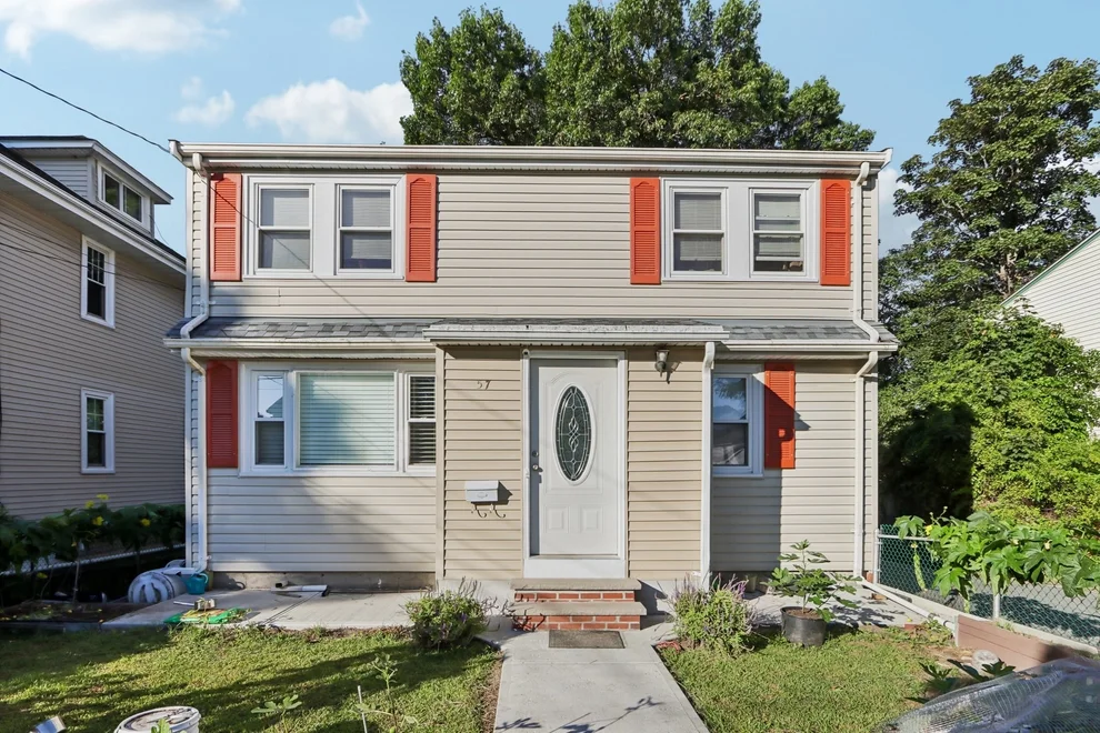 Unit for sale at 57 Safford St, Quincy, MA 02170