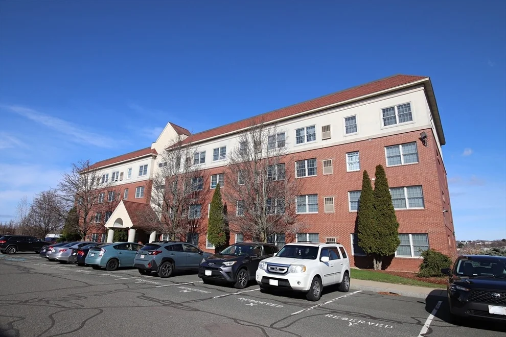 Unit for sale at 20 Heaths  Court, Lynn, MA 01905