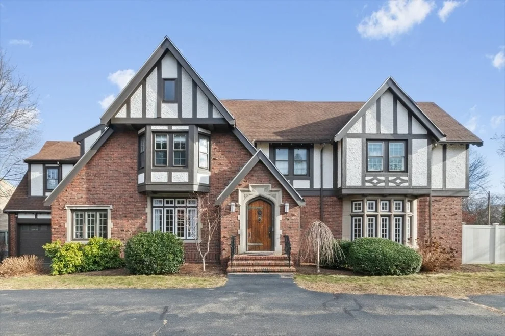 Unit for sale at 920 Centre Street, Newton, MA 02459