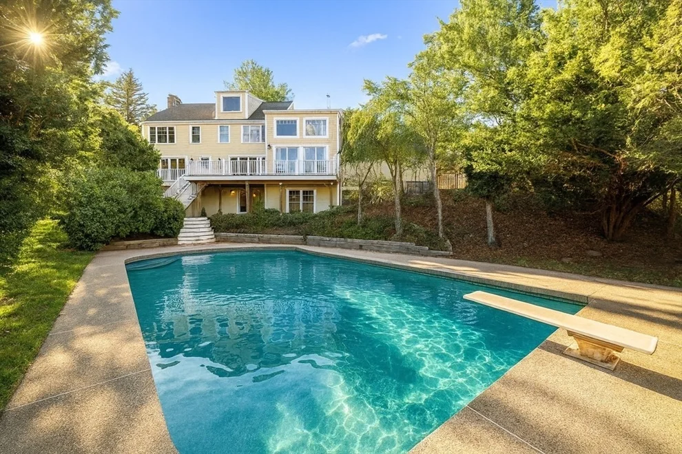 Unit for sale at 65 Myles View Dr, Duxbury, MA 02332