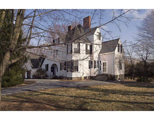 Unit for sale at 1623 Main Street, Concord, MA 01742