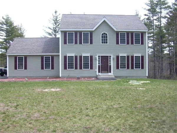 Unit for sale at 50 Oak Dr, Orange, MA 01364