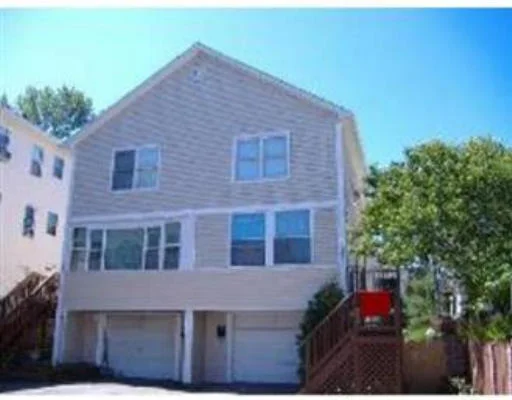 Unit for sale at 20 Derby, Worcester, MA 01604