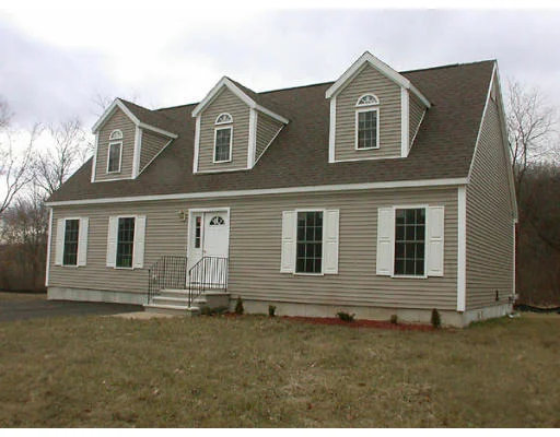 Unit for sale at 34 Rydberg Terrace Ext., Auburn, MA 01501