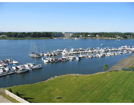 Unit for sale at 100 Cove Way, Quincy, MA 02169
