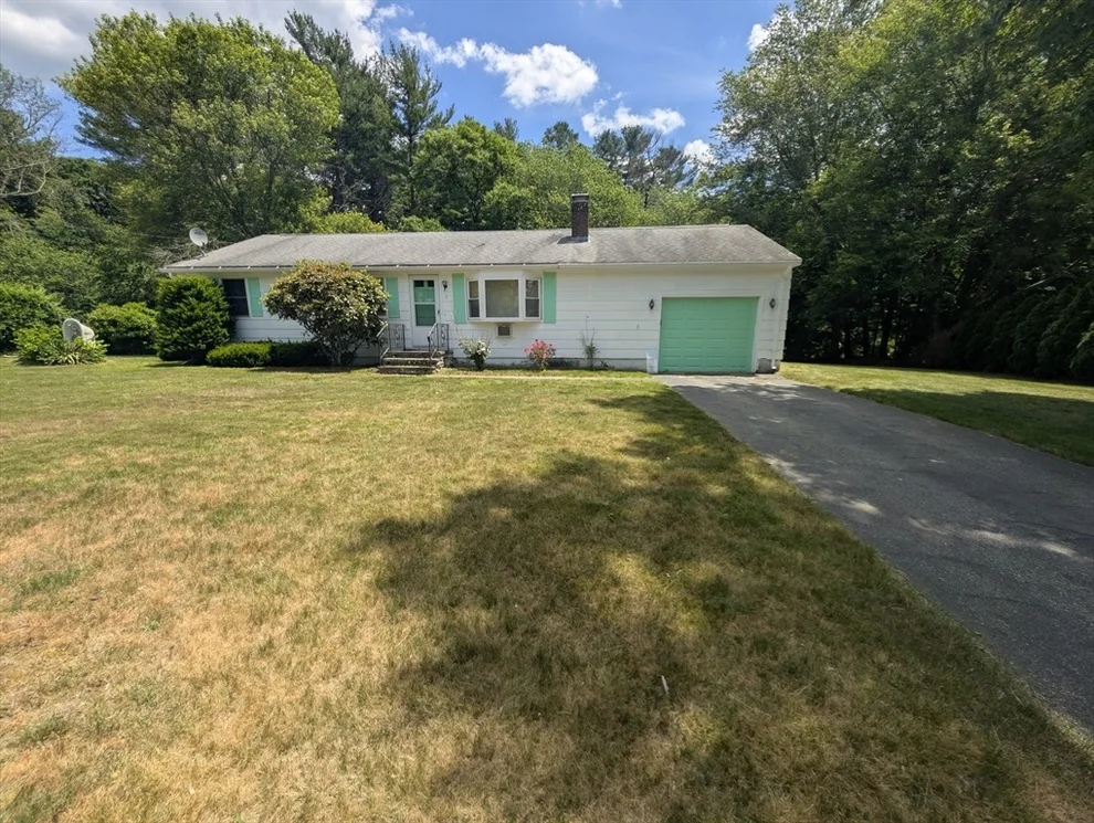 Unit for sale at 7 Birchwood Dr, Webster, MA 01570