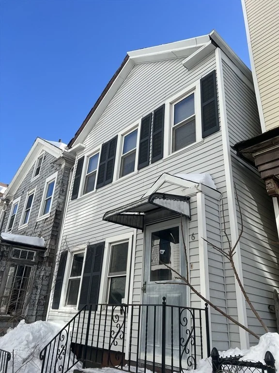 Unit for sale at 6 Glover Ct, Boston, MA 02127
