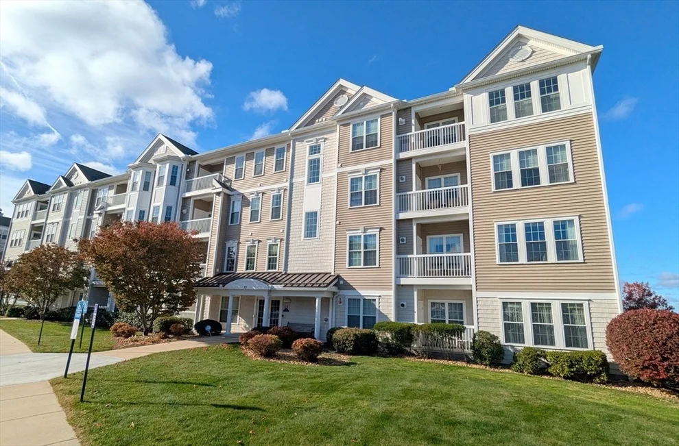 Unit for sale at 87 Clocktower Dr., Waltham, MA 02452