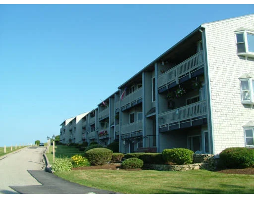 Unit for sale at 1171 Nantasket Ave, Hull, MA 02045