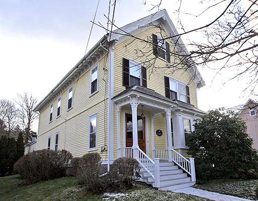 Unit for sale at 102 Florence Ave, Arlington, MA 02476