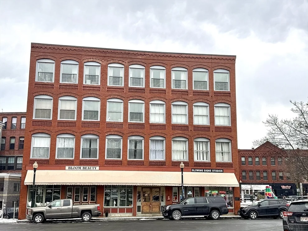 Unit for sale at 80 Wingate, Haverhill, MA 01832