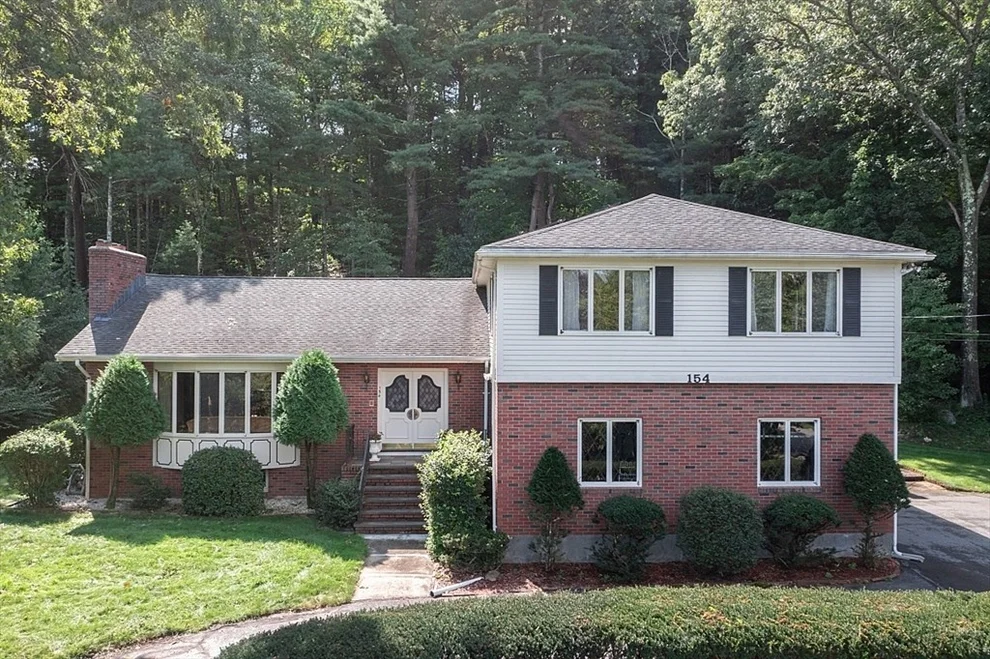 Unit for sale at 154 Summer St, Maynard, MA 01754