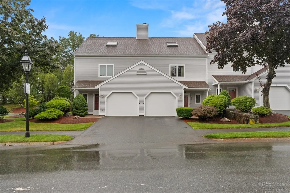Unit for sale at 3 Carriage Hill Ln, Salem, MA 01970