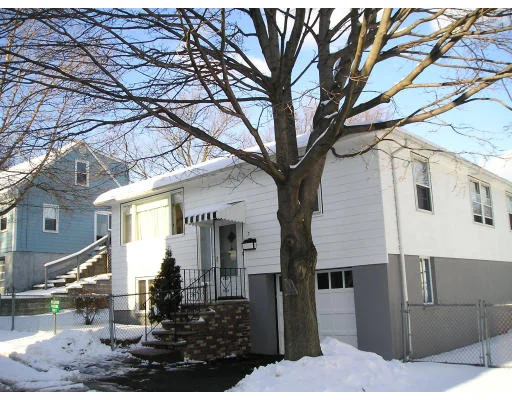 Unit for sale at 7 Apple St, Lynn, MA 01902