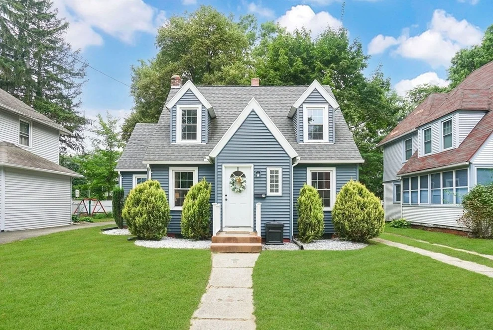 Unit for sale at 20 California Ave, Springfield, MA 01118