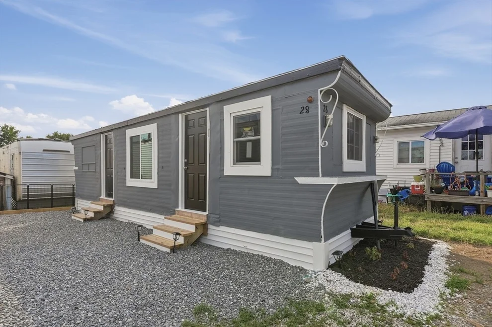 Unit for sale at 165 Turnpike Road, Westborough, MA 01581