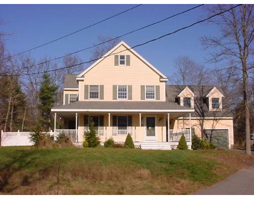 Unit for sale at 18 Cotley St, Berkley, MA 02779