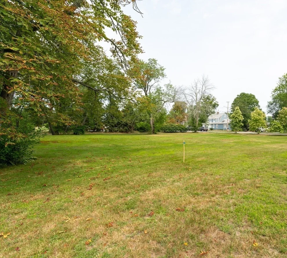 Unit for sale at 0 Mudnock Rd, Salisbury, MA 01952