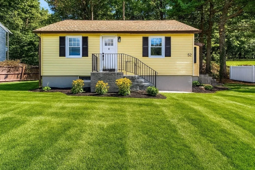 Unit for sale at 52 Harrison Ave, Auburn, MA 01501