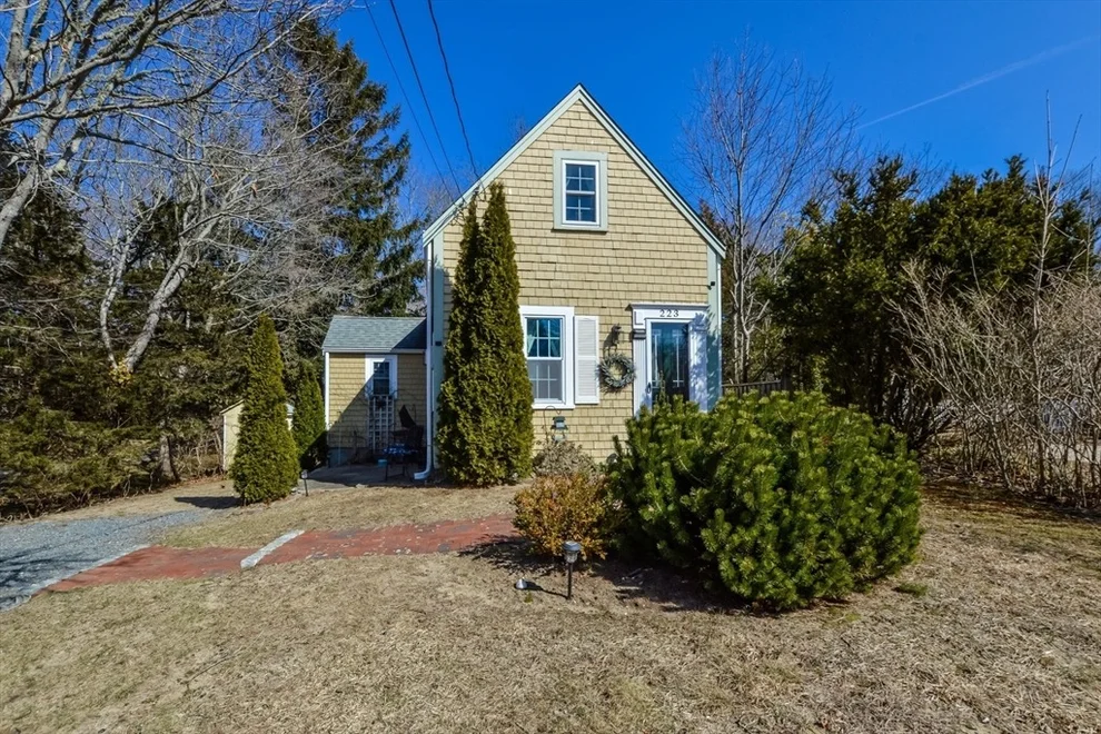 Unit for sale at 223 Main St, Sandwich, MA 02563