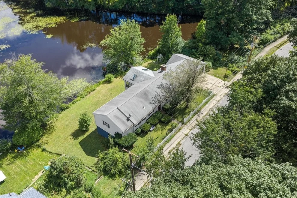 Unit for sale at 40 Mill St, Gardner, MA 01440