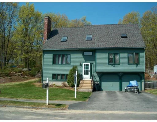 Unit for sale at 128 Worthington Avenue, Shrewsbury, MA 01545